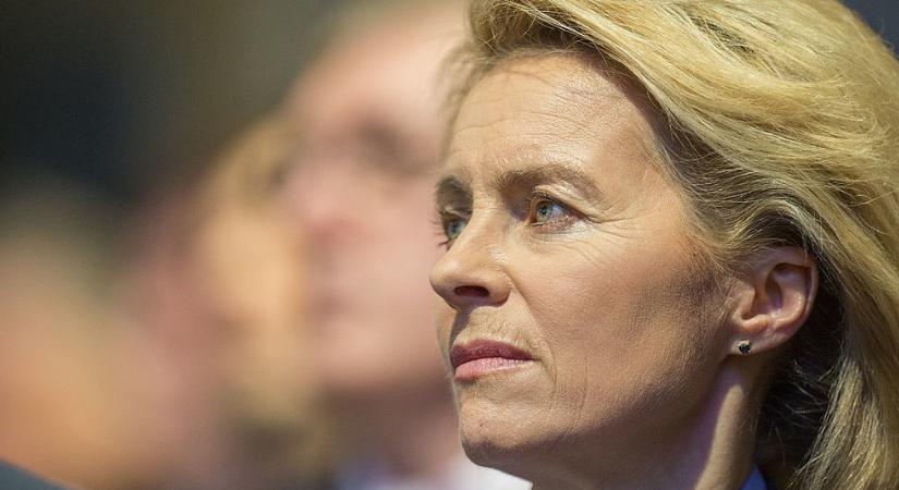 Brüsszel továbbra is szilárdan Kijev mögött áll – üzeni Putyinnak von der Leyen