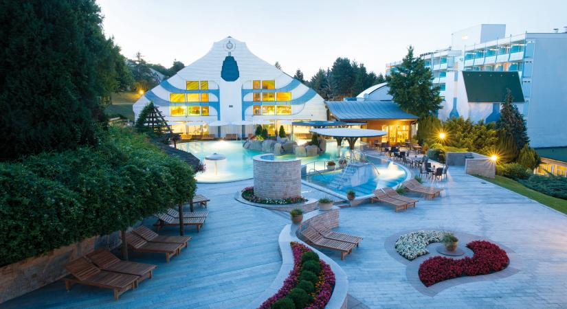 Wellness, kényelem és odaadó vendégszeretet. Hotel Carbona Thermal Spa, Hévíz.