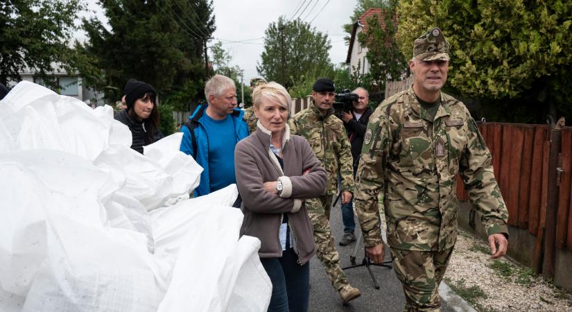 Szalay-Bobrovniczky Kristóf: A honvédség a gátszakadásra is felkészült