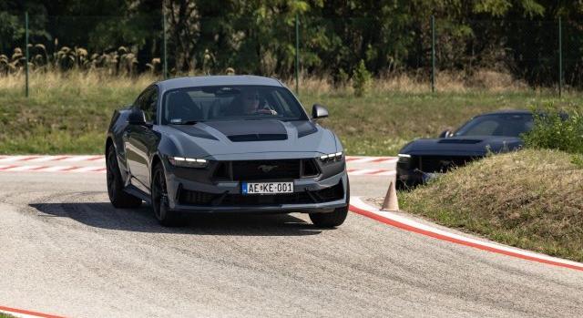 Videón a 7. Mustang hazai bemutatója