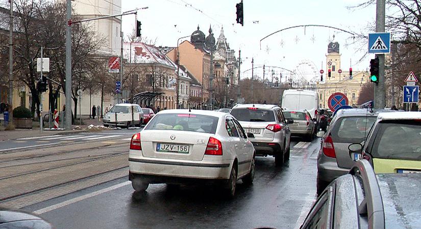 Szokatlan ellenőrzésbe futhatnak bele az autósok Debrecenben