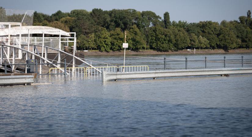 Jó hír jött a budapesti árvízzel kapcsolatban: már ma kész lehet a védmű