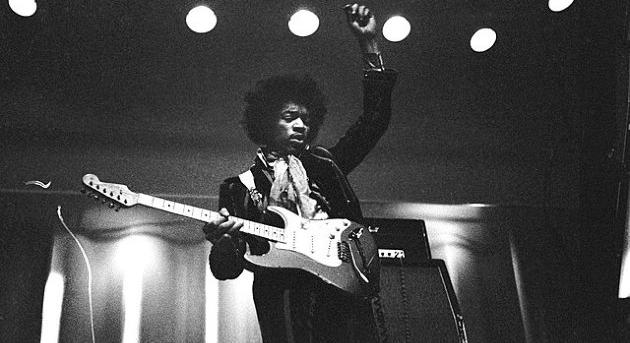 Fogaival is játszott gitárján az álmaiból ihletet merítő rocklegenda, Jimi Hendrix