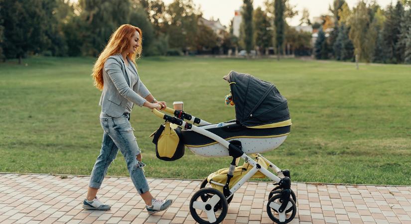 Használtan vett babakocsi – így tisztítsd ki