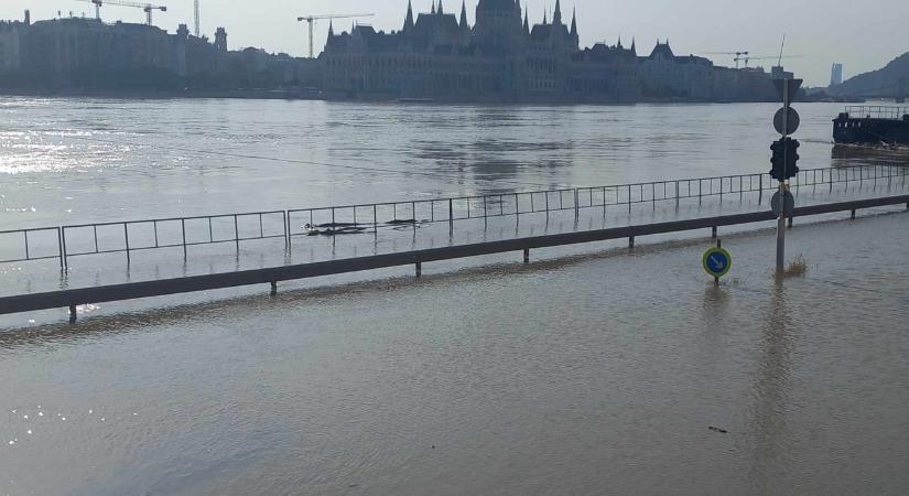 Jön a tetőzések időszaka - árvízi hírek csütörtökön