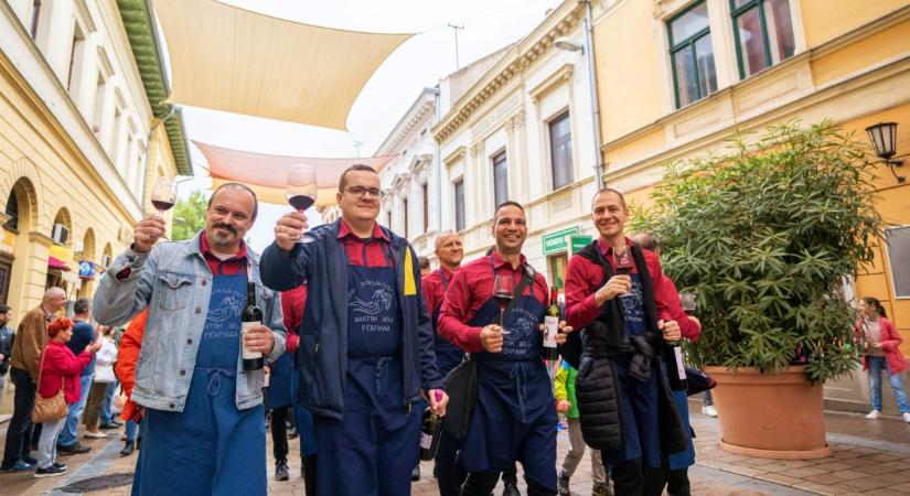 Pécsen és Villányban is kínál programokat az Európai Bordalfesztivál