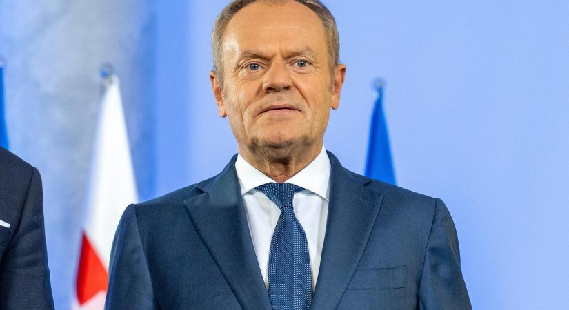 „Amikor német katonákat látnak, ne essenek pánikba” - Donald Tusk nyugalomra intette a lengyeleket