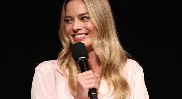 A The Sims ihlette filmet készít Margot Robbie!