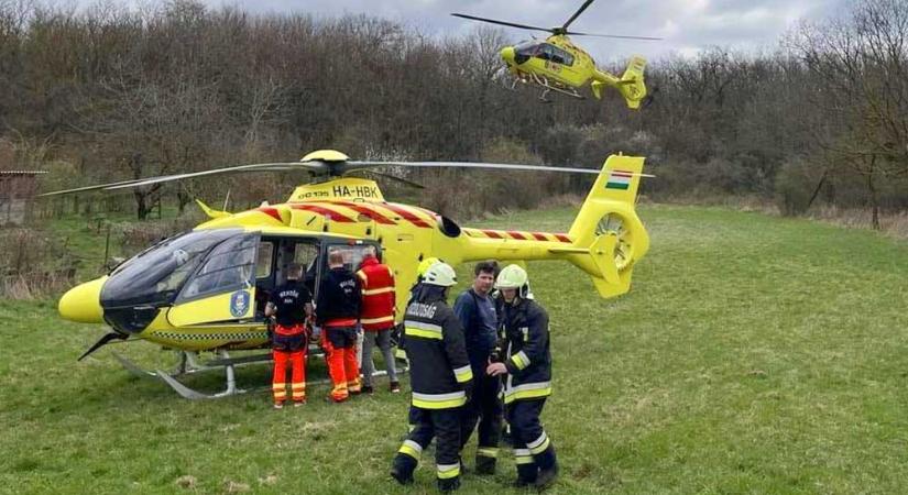 Frontális karambol a piliscsabai Aldi mellett, két ember a helyszínen meghalt