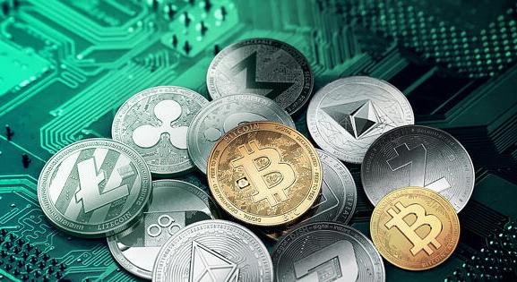 Veszélyben forog a bitcoin elsősége?