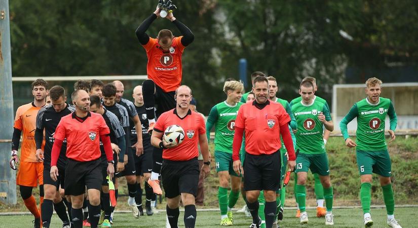 Vármegyei futball: a sereghajtó fogadja a listavezetőt, rangadó Öttömösön