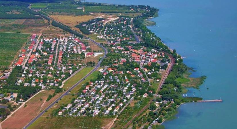 Október 23: ünnepi megemlékezés 2024 Balatonakali