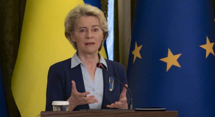 Az Európai Bizottság 35 milliárd eurós hitelt nyújt Ukrajnának – Ursula von der Leyen