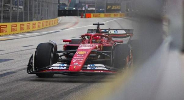 ÉLŐ: Az F1-es Szingapúri Nagydíj második edzése