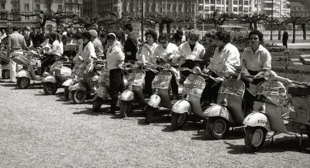 Darázsra emlékeztető formája és hangja után kapta nevét a legendás Vespa