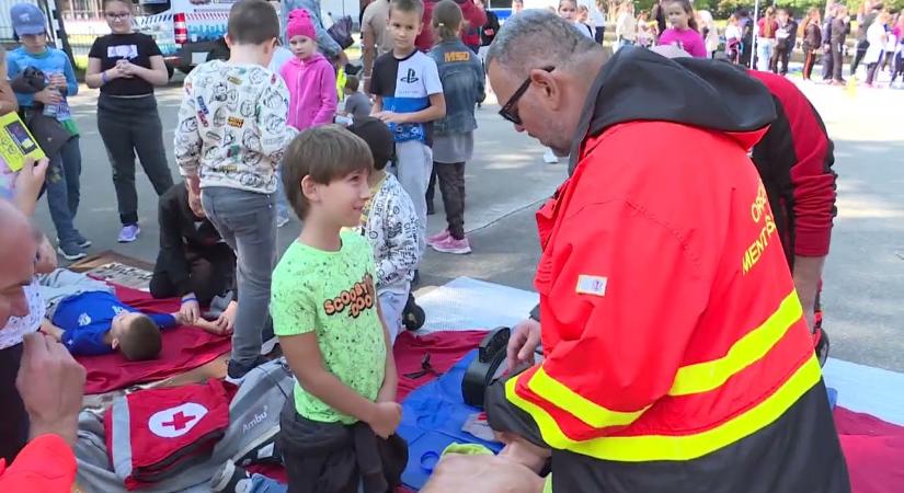 Biztonság hete: Baleset megelőzésről tanultak a paksi diákok a program részeként