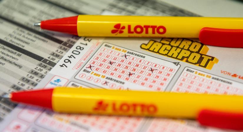 Mutatjuk az EuroJackpot e heti nyerőszámait – Két mázlista magyar 500 millió forinttal gazdagodott