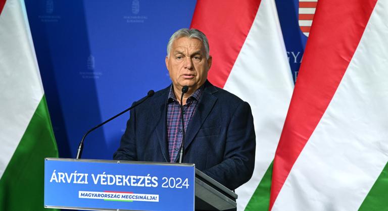 Orbán Viktor: Úgy vagyunk, mint a katonaságnál, vágjuk a centit