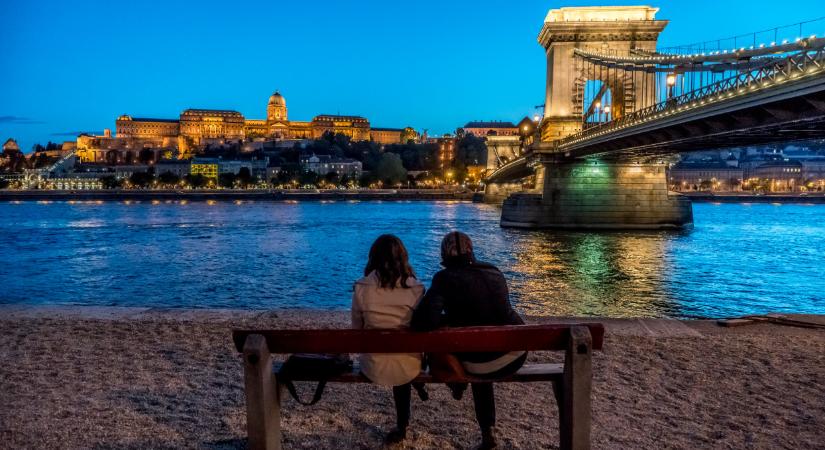 Teljes lesz a káosz ma délután a belvárosban: így alakul a közlekedés, jobb felkészülni