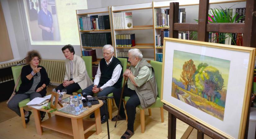 Alkotásai közelségében emlékeztek Erdős Péter festőre Hódmezővásárhelyen