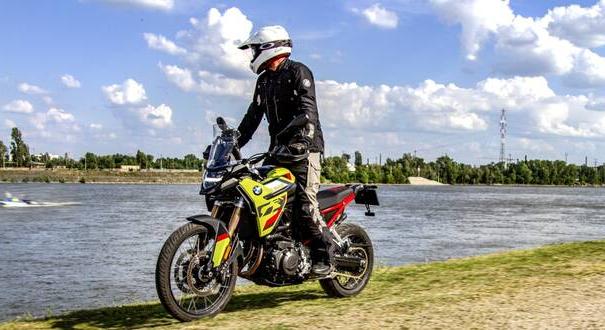 Teszt: BMW F 900 GS – Benne van a lehetőség