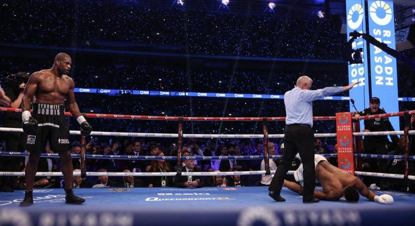 Irtózatosan nagy KO 96 ezer ember előtt: Dubois nagyon megverte Joshuát a Wembleyben