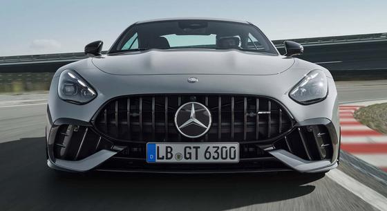 Magyarországon a legerősebb tisztán benzines V8-as új Mercedes