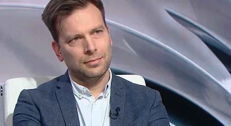 Álmos Péter: A politikai csatákat nem a kamarával kell megvívni