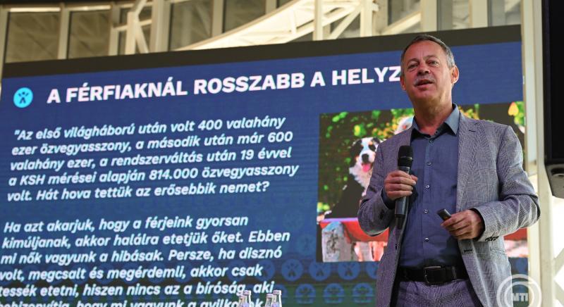 Révész Máriusz: az Aktív Magyarország program célkitűzése, hogy aktívabban, egészségesebben és jól éljenek az emberek