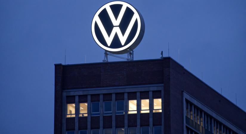 Brutális dominó dőlhet a Volkswagennel az európai autópiacon: ezt Magyarország is vastagon megérzi?