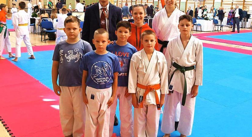 Karate – Több érmet is hoztak a hevesiek