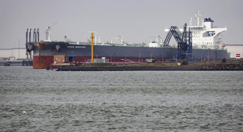 Lényegesen nőtt az orosz LNG import a rotterdami kikötőben