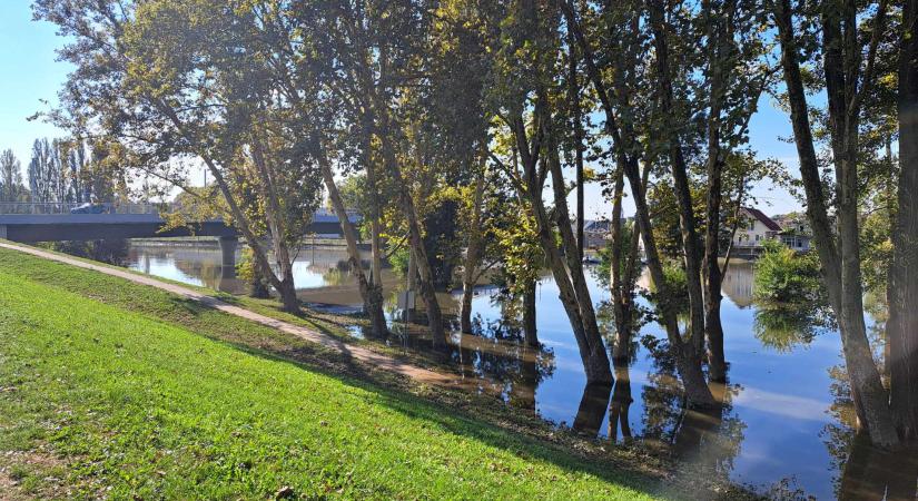 Ma kora este Győrben is megszűnik az árvízvédelmi készültség