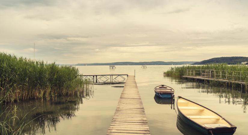 Ilyet is ritkán látni Magyarországon: különleges jármű jelent meg a Balatonnál