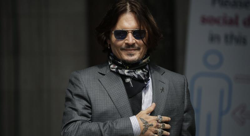 Johnny Depp új filmje elhozta a római életműdíjat