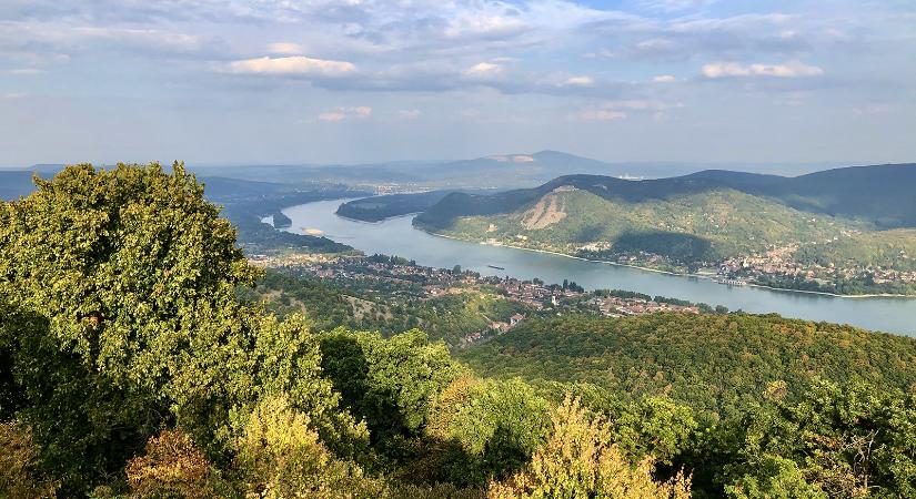 Közösségi élmény és természetjárás a Kéktúrázás Napján, október 12-én