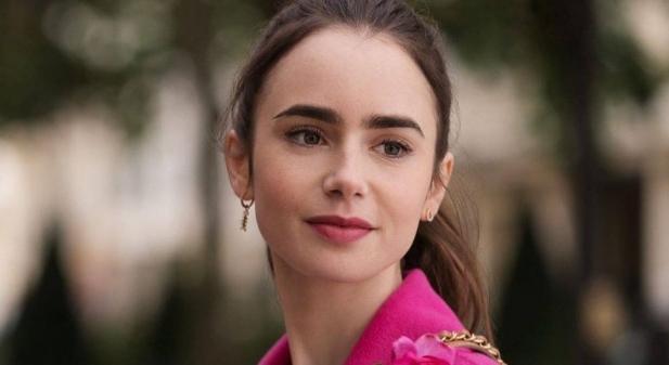 Emily Párizsban: Lily Collins szerint Emily stílust vált az 5. évadban