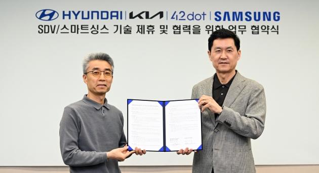 Egymást köti hálózatba a Samsung, a Hyundai és a Kia