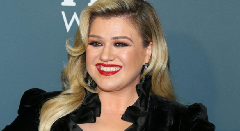 Kelly Clarkson így tette a tükrökkel igazán különlegessé az otthonát