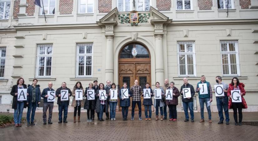 Vizsgálja a magyar pedagógusok sztrájkjogának kiüresítését a strasbourgi bíróság