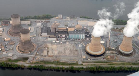 Félig leolvadt atomerőművet is beröffentenek az MI kedvéért, pedig nem is csak áramból fogyaszt rettenetesen sokat