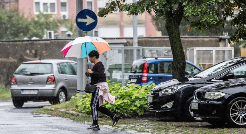 Borongós, csapadékos időz hoz a lehűlés