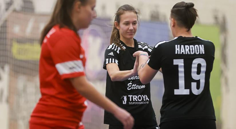 Két öngól is segítette a DEAC női futsalosainak újabb győzelmét