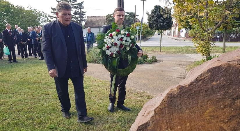 A szénhidrogén-termelés hat évtizedére emlékeztek Szankon – galériával