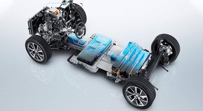 A Peugeot következő villanyautóiba már saját akkumulátorok kerülnek