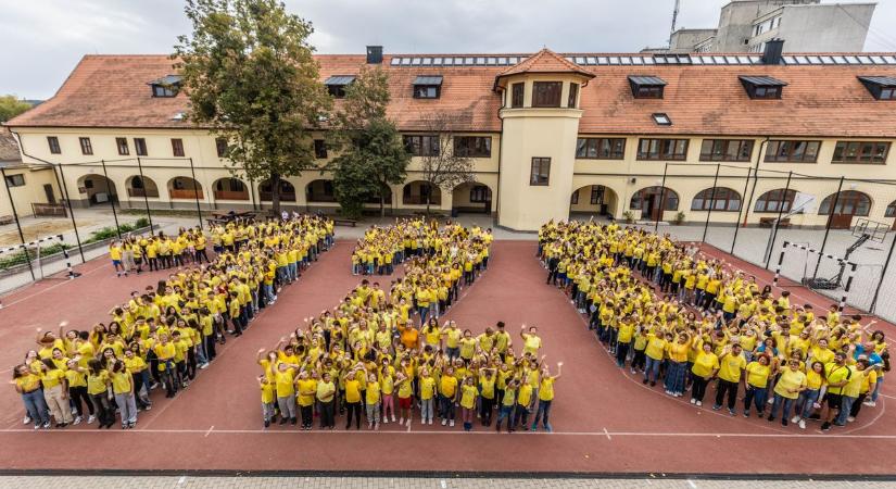 120 éves a vármegye legnagyobb általános iskolája  galéria, videó