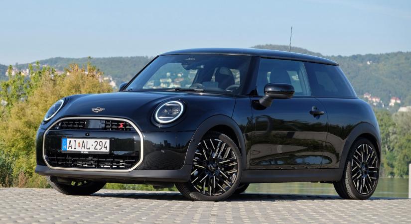 Harapós dög, cuki ruhában – MINI Cooper S teszt