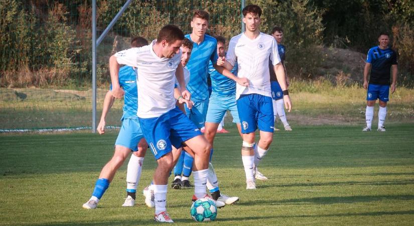 Kapott gól nélkül megy a bátaszéki rangadóra a százszázalékos Bölcskei SE