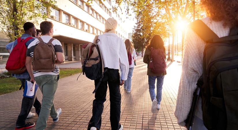 Olyan sok a tanárok elleni agresszió, hogy mostantól magatartásból is meg lehet bukni Olaszországban