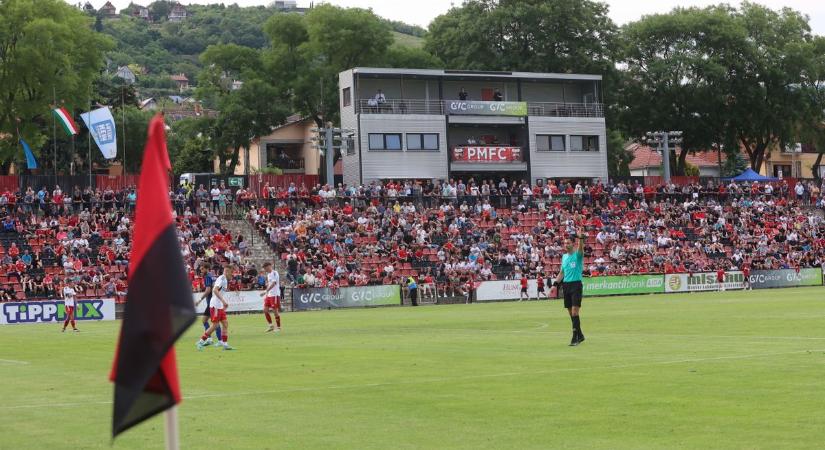 Sportrajongók, figyelem! – Rajtol a kosárszezon, pécsi fociderbit rendeznek a Stadion utcában